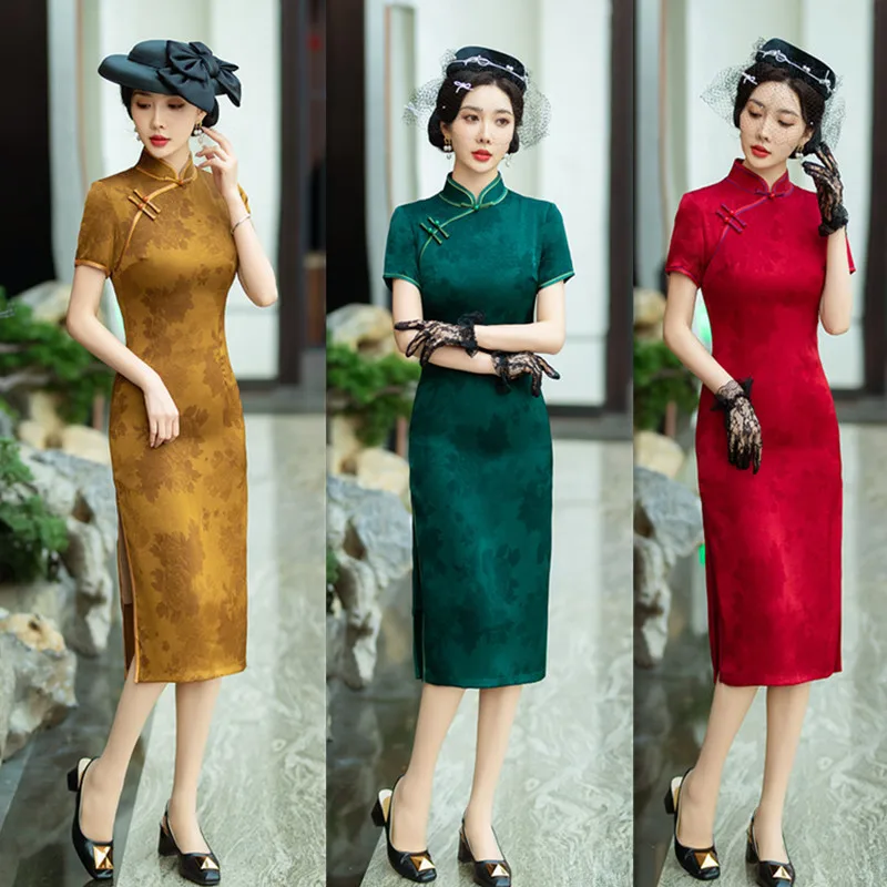 College Entrance Examination Mother Mid-Length Short Sleeve Robe Qi Pao Retro National Trend Style Chinese Women's Cheongsam
College Entrance Examination Mother Mid-Length Short Sleeve Robe Qi Pao Retro National Trend Style Chinese Women's Cheongsam
