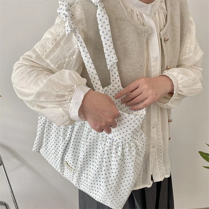 G5AE Stylish and Practical Canvas Shoulder Bag with Tie Strap Casual Handbag Spacious Underarm Bags for Everyday Use
G5AE Stylish and Practical Canvas Shoulder Bag with Tie Strap Casual Handbag Spacious Underarm Bags for Everyday Use