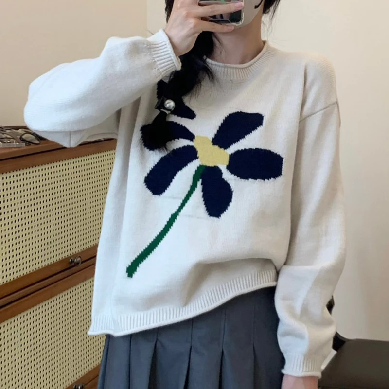 Sweet Flower Print Pullovers Women Knitted Sweater Autumn Winter Loose Warm Female Sweaters Vintage Round Neck Knittwears 29092
Sweet Flower Print Pullovers Women Knitted Sweater Autumn Winter Loose Warm Female Sweaters Vintage Round Neck Knittwears 29092