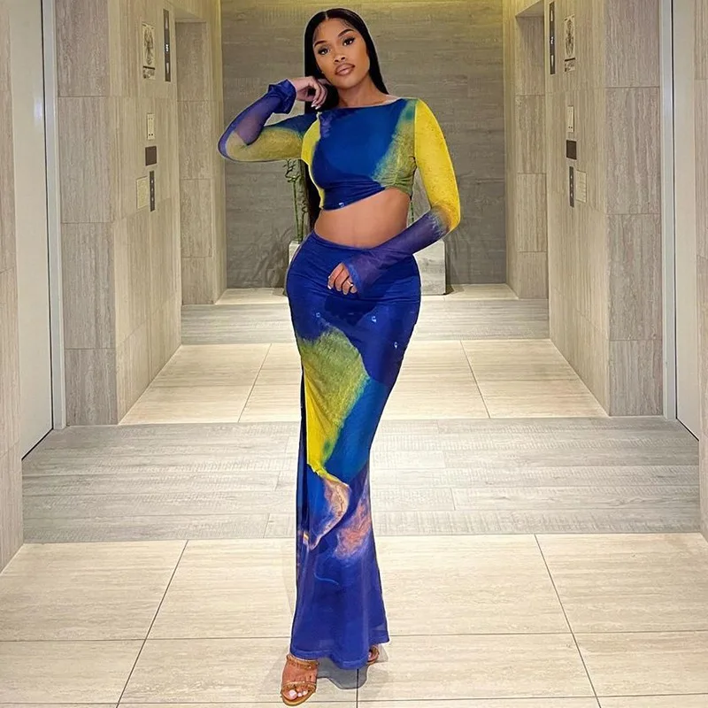 Wind Print Tight Dress Set With Flared Sleeves, Ruched Short Top, High Waist Bodycon Skirt, Fashionable Two-Piece Set
Wind Print Tight Dress Set With Flared Sleeves, Ruched Short Top, High Waist Bodycon Skirt, Fashionable Two-Piece Set