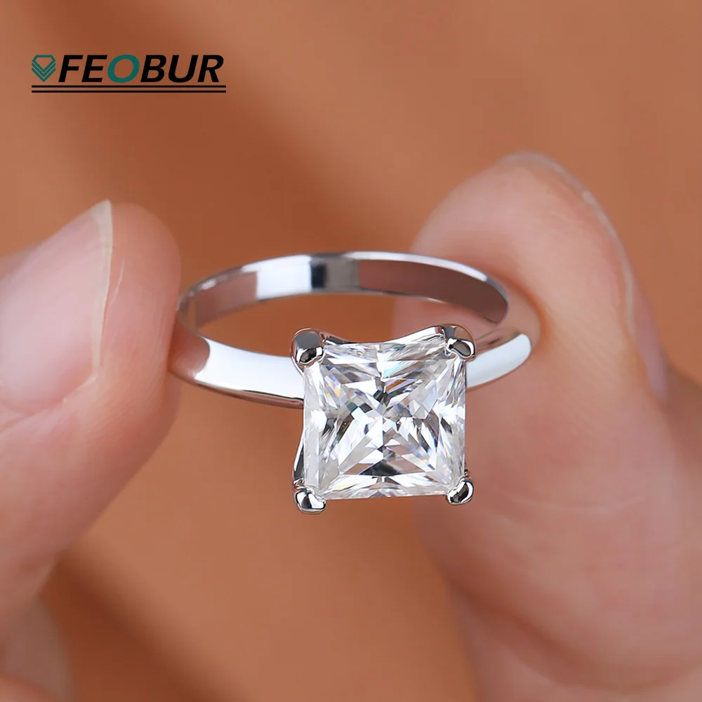 FEOBUR 1-4ct Princess Cut Moissanite Engagement Ring for Women Classic 925 Sterling Silver Wedding Band Jewelry Wholesale
FEOBUR 1-4ct Princess Cut Moissanite Engagement Ring for Women Classic 925 Sterling Silver Wedding Band Jewelry Wholesale