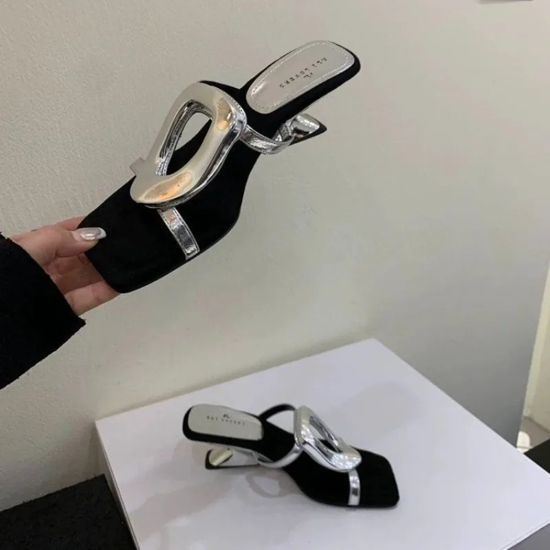 Gold Sexy Designer Wedding Elegant Shoes Women Sandals Stiletto High Medium Heel Open Toe Luxury Fashion Party Women Shoes
Gold Sexy Designer Wedding Elegant Shoes Women Sandals Stiletto High Medium Heel Open Toe Luxury Fashion Party Women Shoes