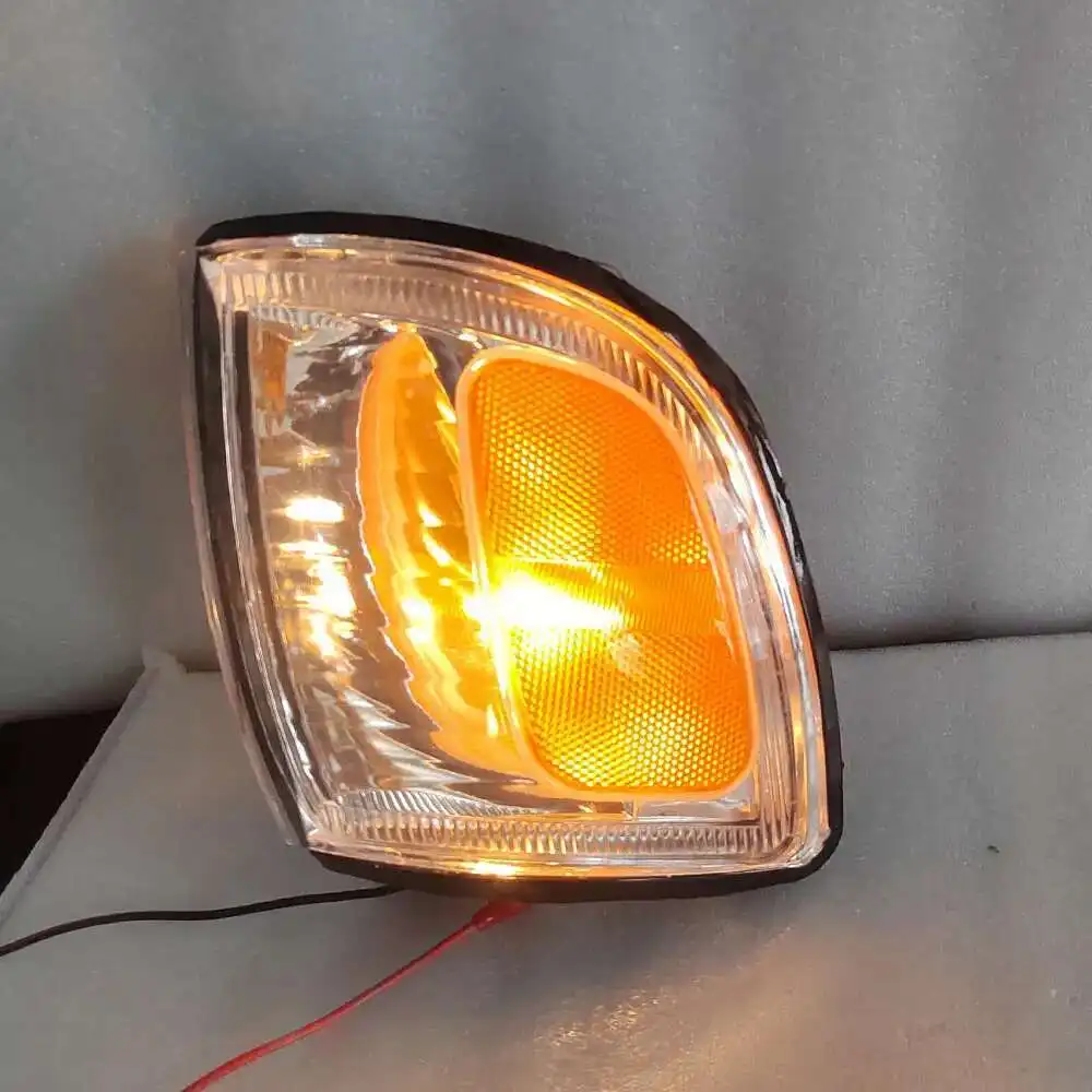 Автомобильный угловой светильник для Toyota HILUX SURF YN185 1996 1997 1998 1999, указатель поворота с лампочкой слева и справа, 2 шт.
Автомобильный угловой светильник для Toyota HILUX SURF YN185 1996 1997 1998 1999, указатель поворота с лампочкой слева и справа, 2 шт.