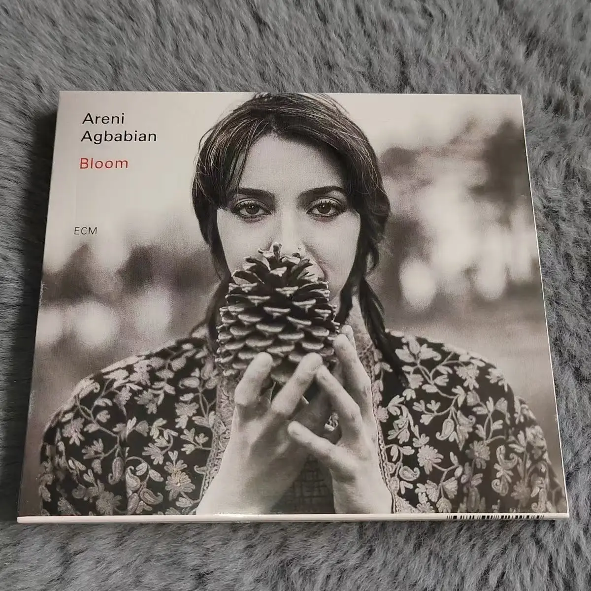 Jazz Areni Agbabian Nicolas Stocker Music CD Bloom Album Music Record Cosplay Walkman Car Soundtracks Box Party Music Collection
Jazz Areni Agbabian Nicolas Stocker Music CD Bloom Album Music Record Cosplay Walkman Car Soundtracks Box Party Music Collection