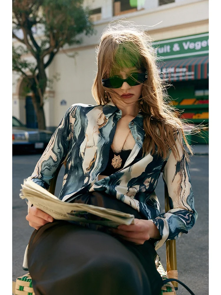 Шелковый длинный све айрт с абстрактным принтом, женский воротник, свободный крой, шелковая смесь, Busin, повседневный, летнее, новое поступление
Шелковый длинный све айрт с абстрактным принтом, женский воротник, свободный крой, шелковая смесь, Busin, повседневный, летнее, новое поступление