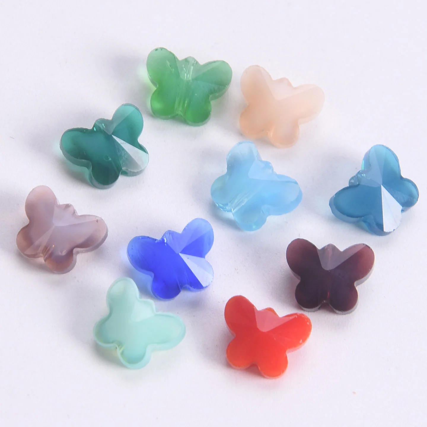 20pcs Small Butterfly 10x8mm Faceted Cut Opaque Crystal Glass Loose Beads For Jewelry Making DIY Crafts Findings
20pcs Small Butterfly 10x8mm Faceted Cut Opaque Crystal Glass Loose Beads For Jewelry Making DIY Crafts Findings