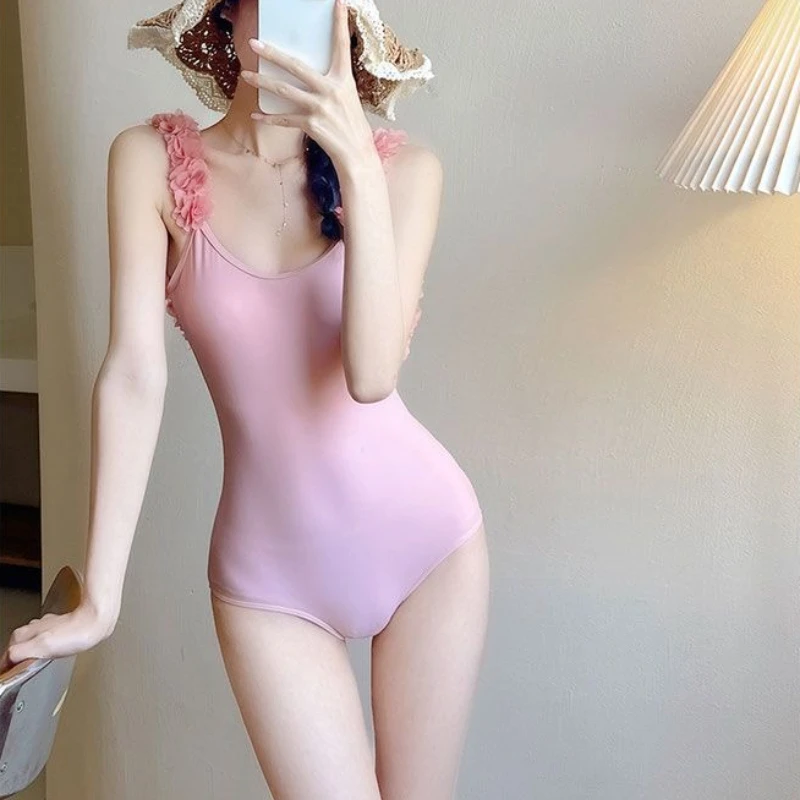 Корейский сексуальный цельный купальник женский Y2K без рукавов с открытой спиной тонкий купальный костюм для девочек Kawaii купальники пляжный праздничный купальный костюм
Корейский сексуальный цельный купальник женский Y2K без рукавов с открытой спиной тонкий купальный костюм для девочек Kawaii купальники пляжный праздничный купальный костюм