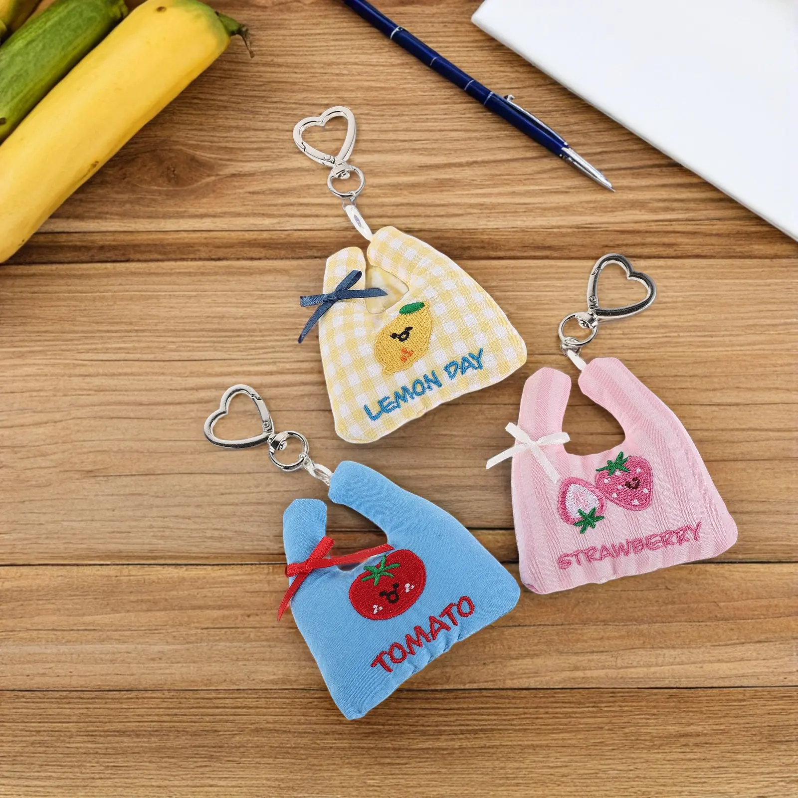 3Pcs Stuffed Keychain Cute Fruit Bag Charm Strawberry Clip Kawaii Mini Tote Shopping Purse Accessory Kids Keychains Fruit Bag
3Pcs Stuffed Keychain Cute Fruit Bag Charm Strawberry Clip Kawaii Mini Tote Shopping Purse Accessory Kids Keychains Fruit Bag