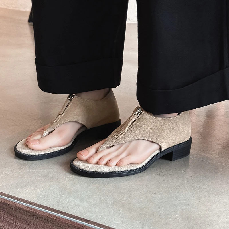 2026 Summer New Cow Suede Female Sandals Fashion Low Heel Sandals Cut Out Slipppers Woman Casual Shoes Flip Flops Beach Slides
2026 Summer New Cow Suede Female Sandals Fashion Low Heel Sandals Cut Out Slipppers Woman Casual Shoes Flip Flops Beach Slides