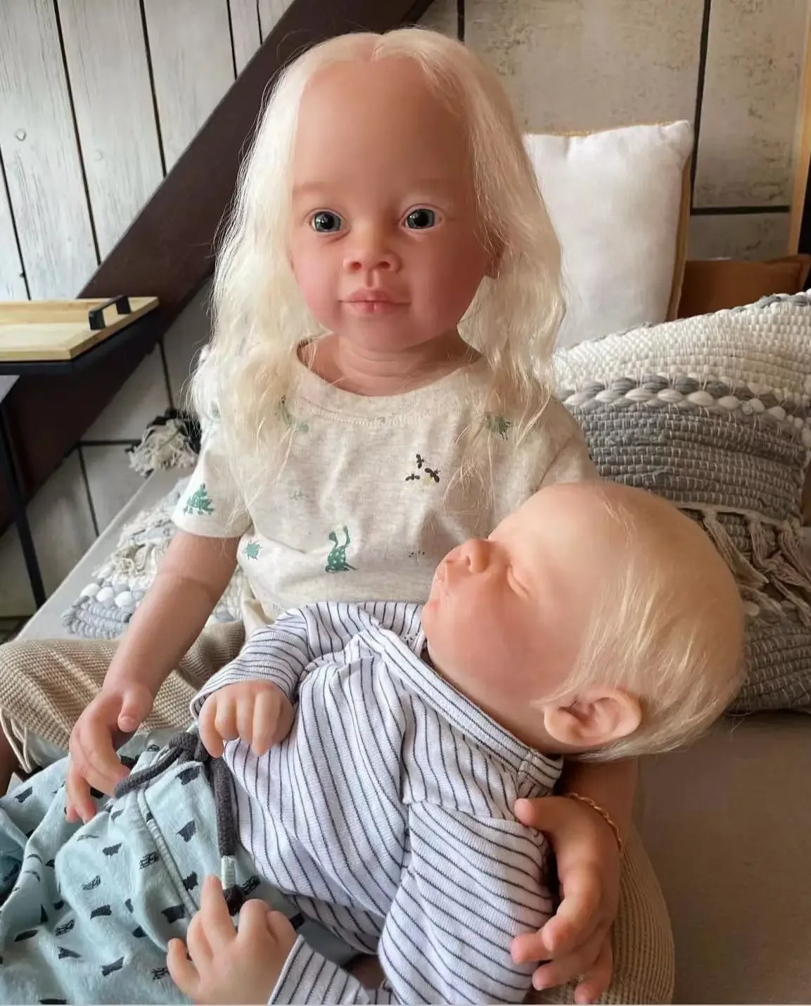 DLS Custom Made By our Best Artist ShanShan With Hand-Rooted Hair 32inch Reborn Baby Meili With Beautiful Dress
DLS Custom Made By our Best Artist ShanShan With Hand-Rooted Hair 32inch Reborn Baby Meili With Beautiful Dress