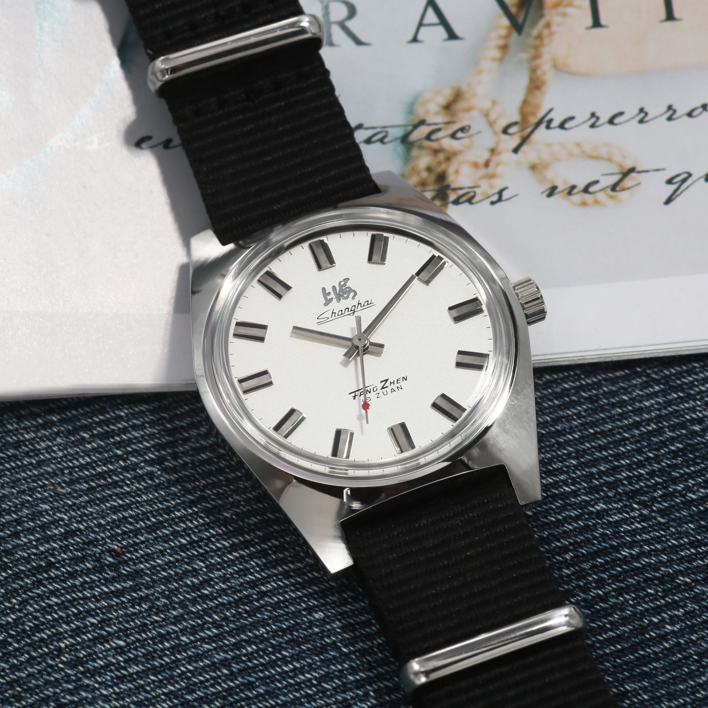 Shanghai 7120 waterproof case 36mm manual winding mechanical watch - Haus Design men's watch wholesale
Shanghai 7120 waterproof case 36mm manual winding mechanical watch - Haus Design men's watch wholesale