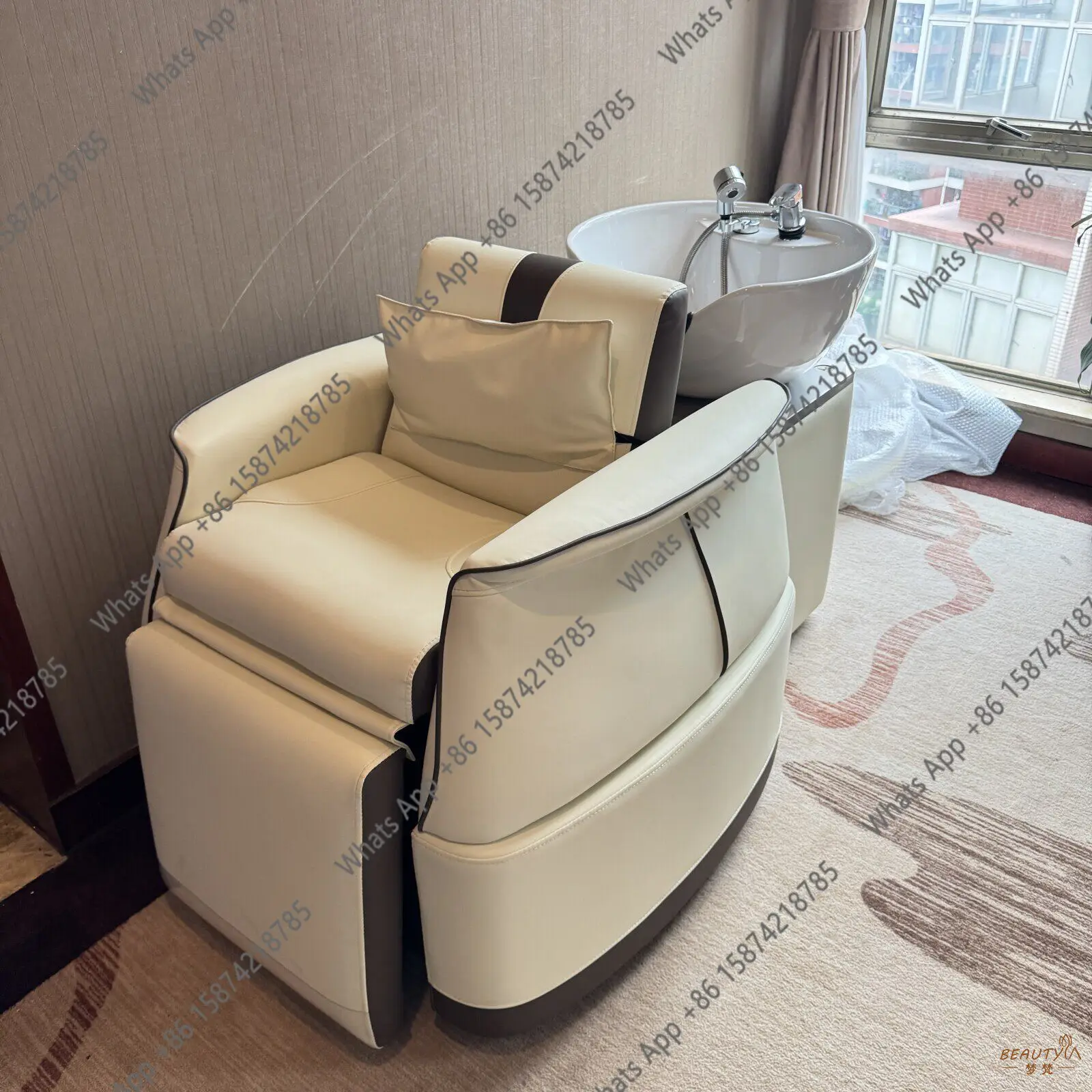Barber shop electric down shampoo bed, hair shop semi-lying ceramic basin flush bed, hair care, beauty salon hair salon special
Barber shop electric down shampoo bed, hair shop semi-lying ceramic basin flush bed, hair care, beauty salon hair salon special