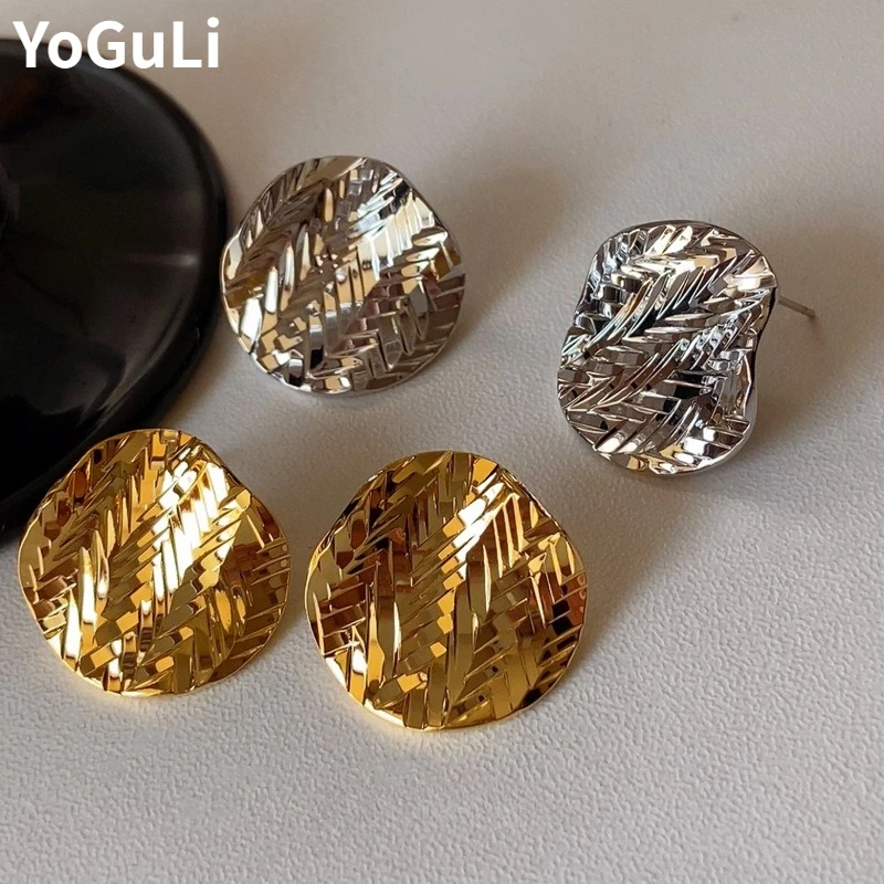 Fashion Jewelry Simply Design Popular Cool Trend Geometric Personality Metal Earrings For Women Accessories Gifts Wholesale
Fashion Jewelry Simply Design Popular Cool Trend Geometric Personality Metal Earrings For Women Accessories Gifts Wholesale