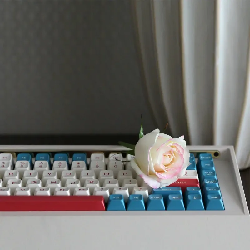SA Height Goldfish Retro E-sports Keycap Two tone ABS 172 Keys Full Cross Axis Mechanical Keyboard
SA Height Goldfish Retro E-sports Keycap Two tone ABS 172 Keys Full Cross Axis Mechanical Keyboard