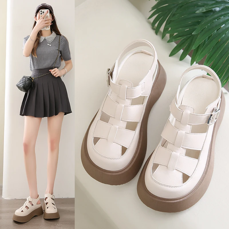 Thick-soled hollowed-out Lofu shoes, Mary sponge shoes, outdoor fashion sandals, summer women's leather sandals
Thick-soled hollowed-out Lofu shoes, Mary sponge shoes, outdoor fashion sandals, summer women's leather sandals