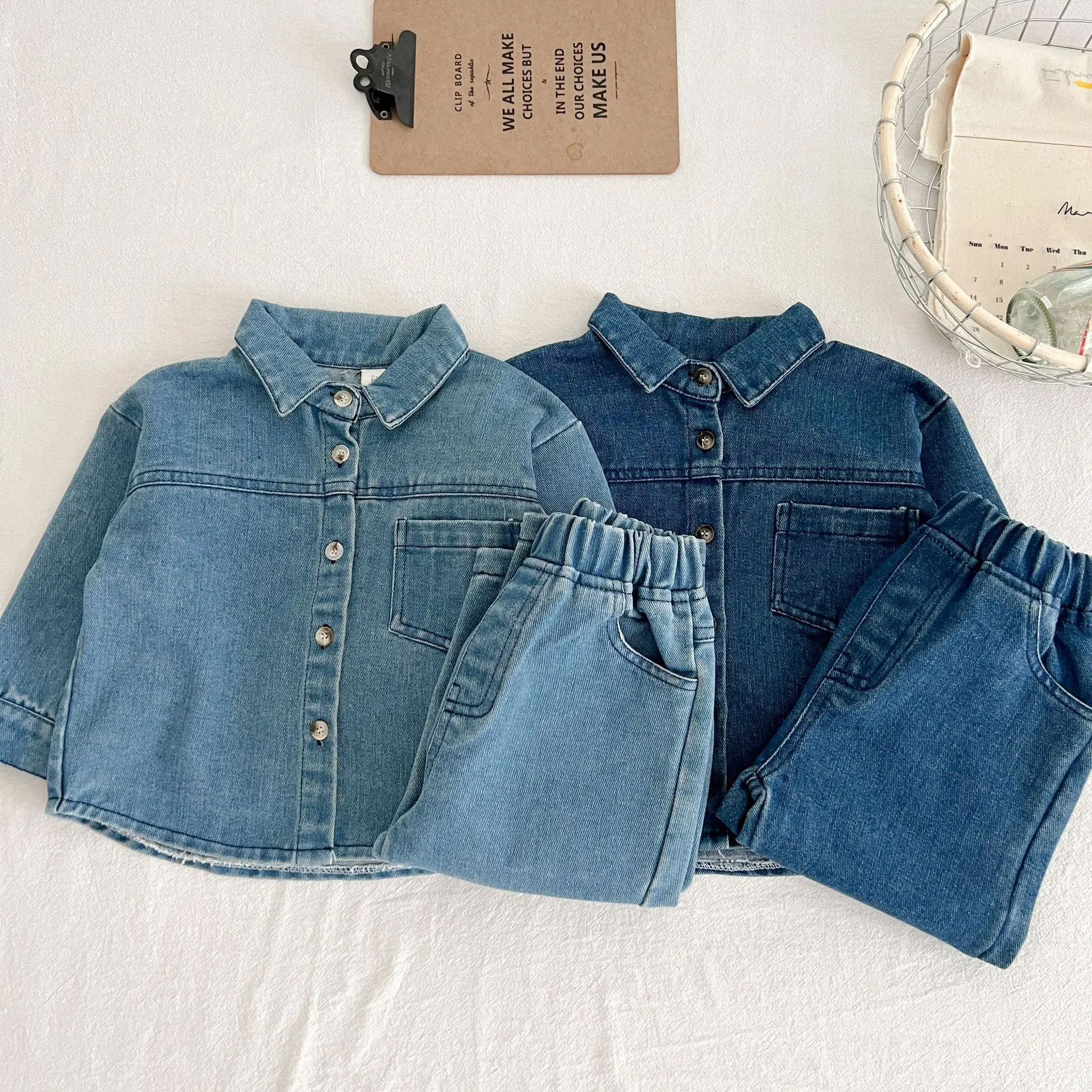 2025 Autumn Korean Kids Denim Outfit Set Retro Long Sleeve Shirt + Pants Unisex Baby Boy Girl Casual 2Pcs Clothes 1-8 Years
2025 Autumn Korean Kids Denim Outfit Set Retro Long Sleeve Shirt + Pants Unisex Baby Boy Girl Casual 2Pcs Clothes 1-8 Years