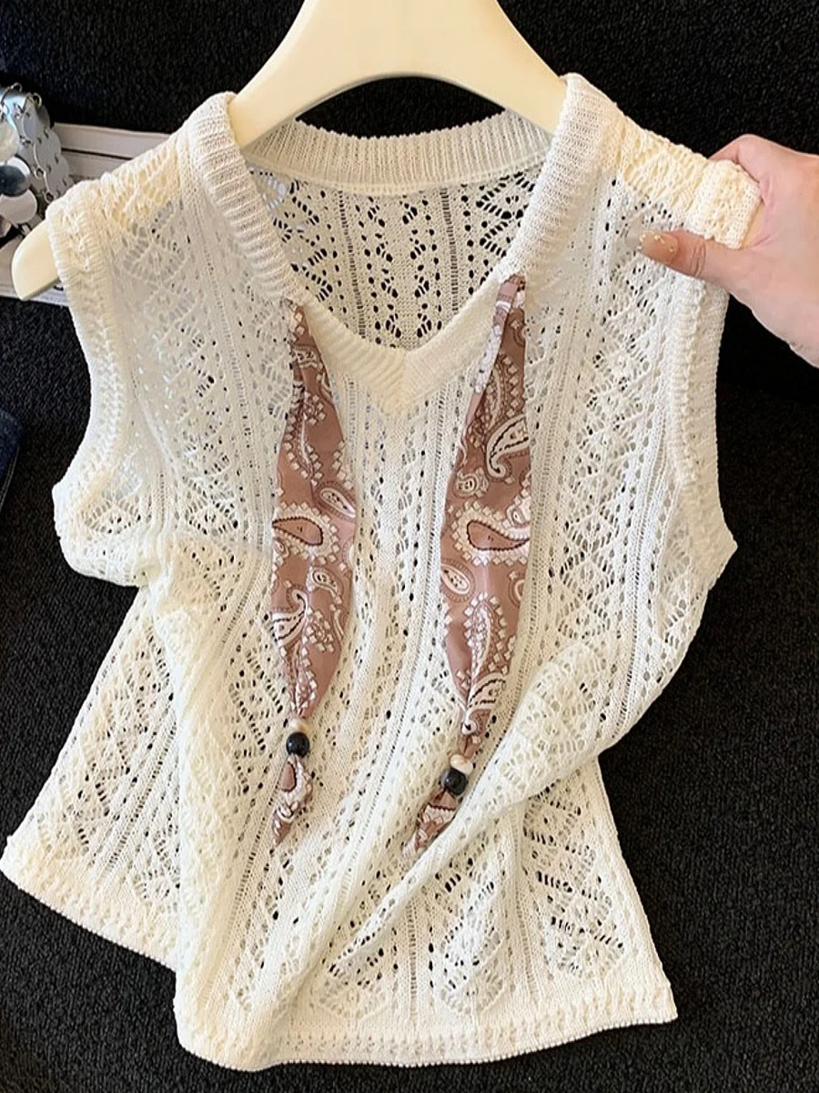 Summer Ice Silk Knitted Vest Women's Sleeveless Hollow out Crochet Flower Design Scarf Accessory High-End Feel Small Top
Summer Ice Silk Knitted Vest Women's Sleeveless Hollow out Crochet Flower Design Scarf Accessory High-End Feel Small Top