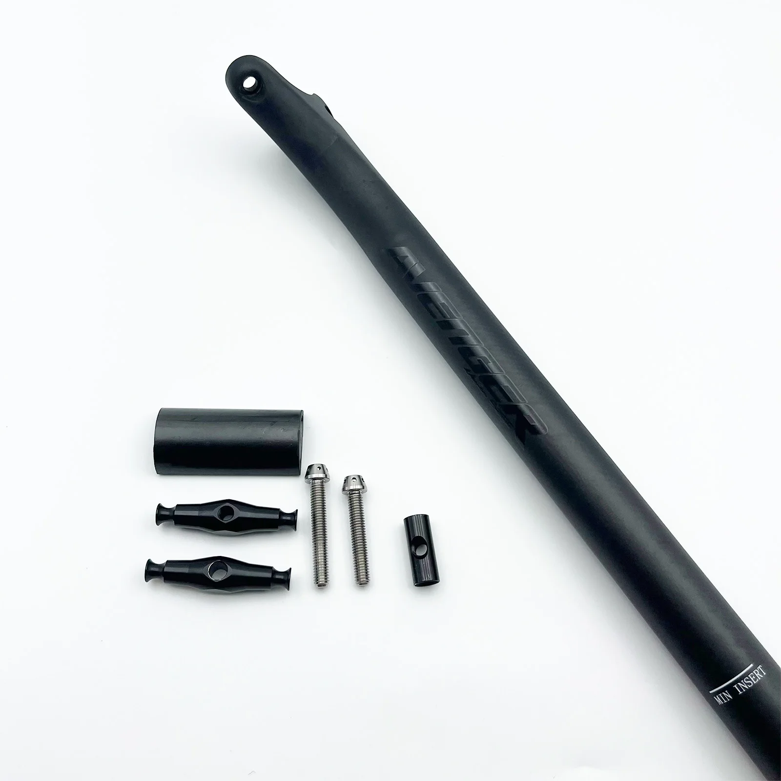 Super Light Weight Carbon Bicycle Seatpost SP098
Super Light Weight Carbon Bicycle Seatpost SP098