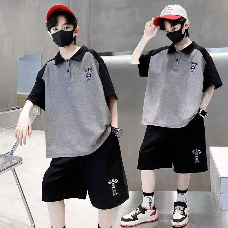Teenage boysShort Sleeve T shirt Set summer suit Sports Casual Clothes Boys Girls Simple Loose Short Pants Outdoor Wear
Teenage boysShort Sleeve T shirt Set summer suit Sports Casual Clothes Boys Girls Simple Loose Short Pants Outdoor Wear