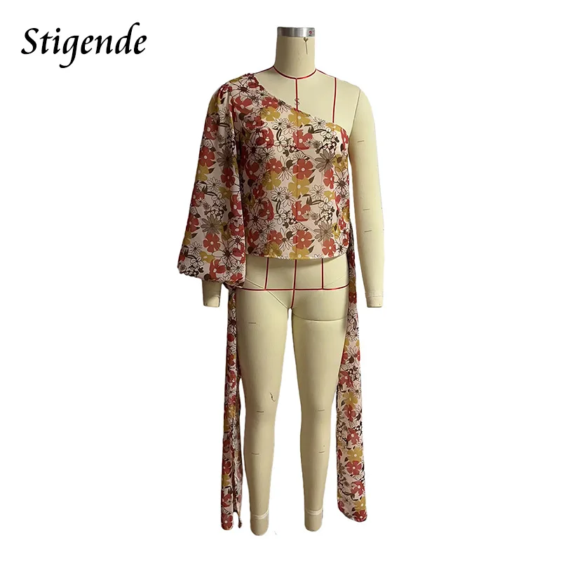 Patchwork Bandage Irregular T Shirts Women Floral Print One Shoulder Crop T Shirt Sexy Slash Neck Long Flare Sleeves Top
Patchwork Bandage Irregular T Shirts Women Floral Print One Shoulder Crop T Shirt Sexy Slash Neck Long Flare Sleeves Top