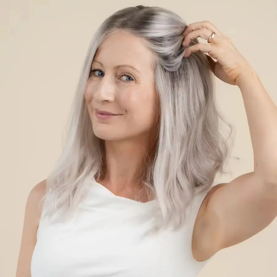 Ombre Silver Blonde Short Bob Lace Wig Preplucked Hairline Short Wave Synthetic Wig Ash Roots for Women Cosplay Daily Party Use
Ombre Silver Blonde Short Bob Lace Wig Preplucked Hairline Short Wave Synthetic Wig Ash Roots for Women Cosplay Daily Party Use