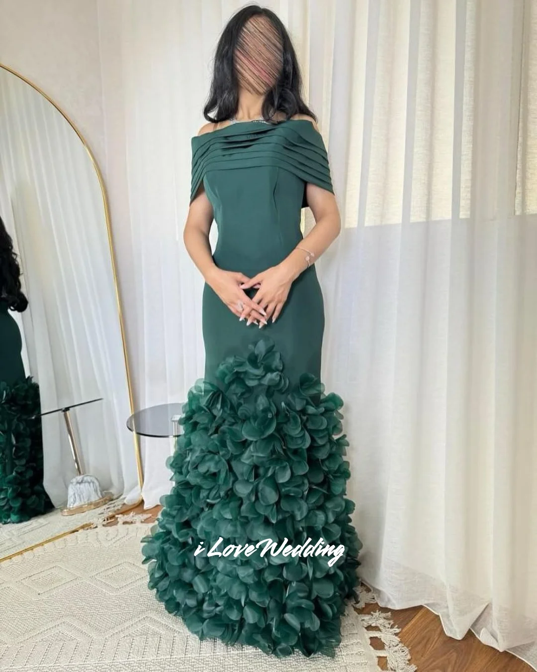 Green 3D Flower Strapless Prom Dress Off Shoulder Mermaid Multi-Layered Floor-Length Evening Dress Party Dress Pleated Customize
Green 3D Flower Strapless Prom Dress Off Shoulder Mermaid Multi-Layered Floor-Length Evening Dress Party Dress Pleated Customize