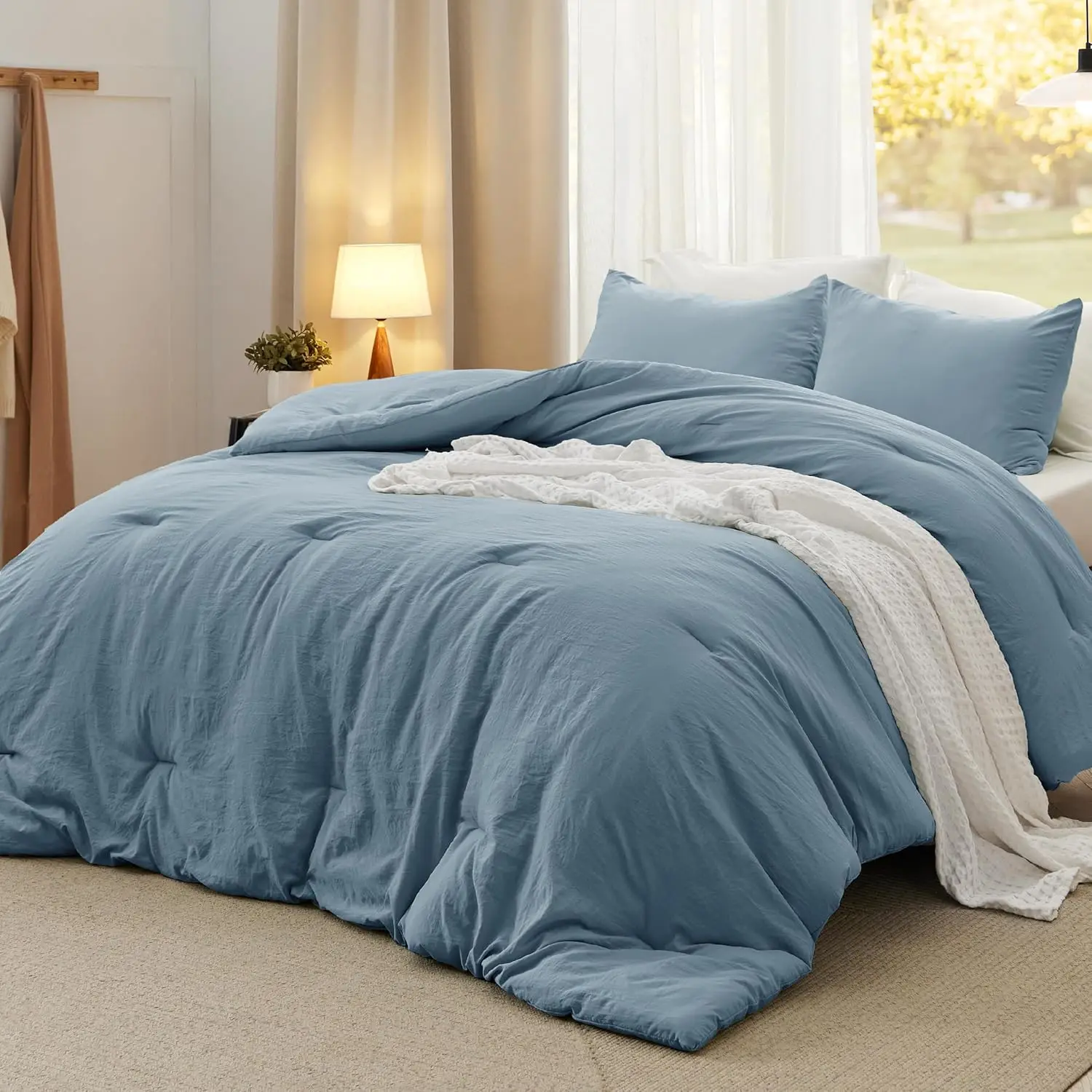 King Comforter Set Dusty Blue 3 Pieces Prewashed Bedding Set with Lightweight Comforter and 2 Pillowcases for All Seasons
King Comforter Set Dusty Blue 3 Pieces Prewashed Bedding Set with Lightweight Comforter and 2 Pillowcases for All Seasons