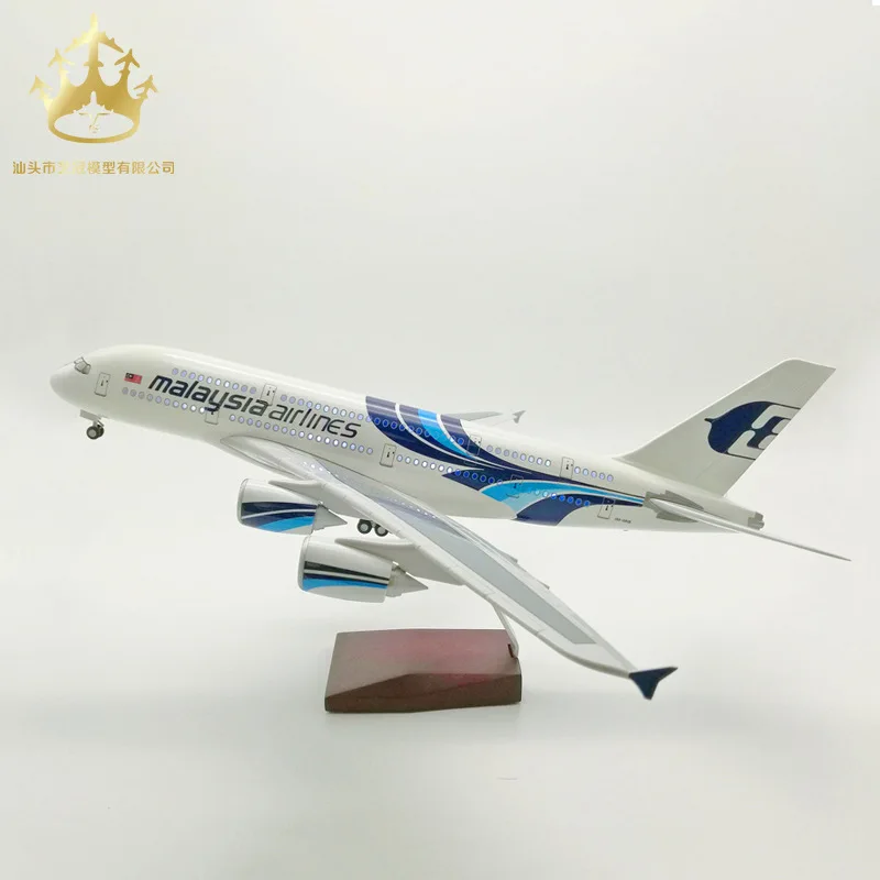Airbus A380 Malaysia Airlines Landing Gear Simulation Aircraft Model with Lights Civil Aircraft Model
Airbus A380 Malaysia Airlines Landing Gear Simulation Aircraft Model with Lights Civil Aircraft Model