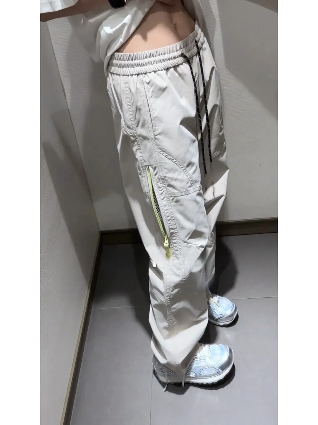 Cleanfit Men's Outdoor Soft ell Climbing Pants Summer Thin Qui Dry Straight Leg Casual Trousers Low Waist Long Pants
Cleanfit Men's Outdoor Soft ell Climbing Pants Summer Thin Qui Dry Straight Leg Casual Trousers Low Waist Long Pants