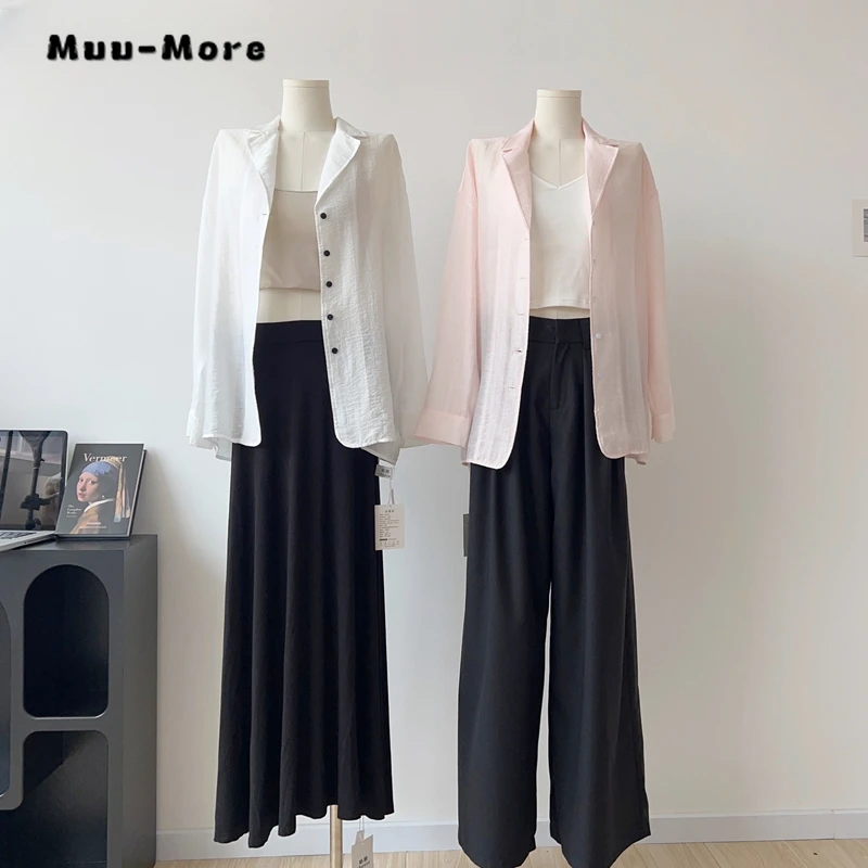 2023 Autumn Winter Korean Style Style Solid Color Notched Collar Single Breasted Light Thin Blouse for Women Office Lady Shirt
2023 Autumn Winter Korean Style Style Solid Color Notched Collar Single Breasted Light Thin Blouse for Women Office Lady Shirt