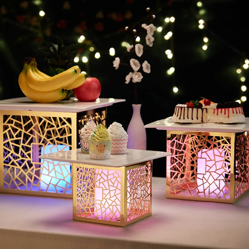 Wedding Party Decorative Luxury Golden Elevation Stand Buffet Dessert Cake Display Holder
Wedding Party Decorative Luxury Golden Elevation Stand Buffet Dessert Cake Display Holder