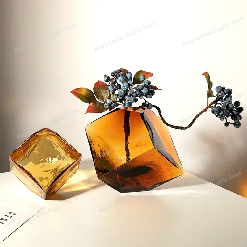 Rubik Cube Hydroponics Glass Vase Luxury Design Transparent Vase Furniture for Display Living Room Home Decor Estatua
Rubik Cube Hydroponics Glass Vase Luxury Design Transparent Vase Furniture for Display Living Room Home Decor Estatua