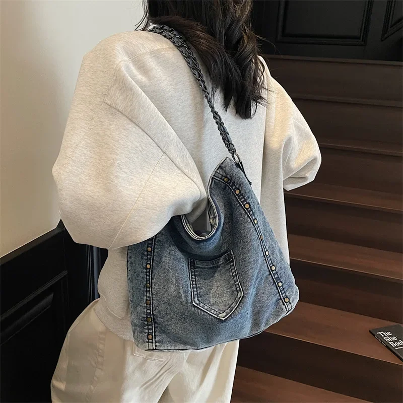 Women's Large Denim Tote Bag, Fashion Crossbody Shoulder Purse,Spacious Work Office Commuter Bag,College Student School Backpack
Women's Large Denim Tote Bag, Fashion Crossbody Shoulder Purse,Spacious Work Office Commuter Bag,College Student School Backpack