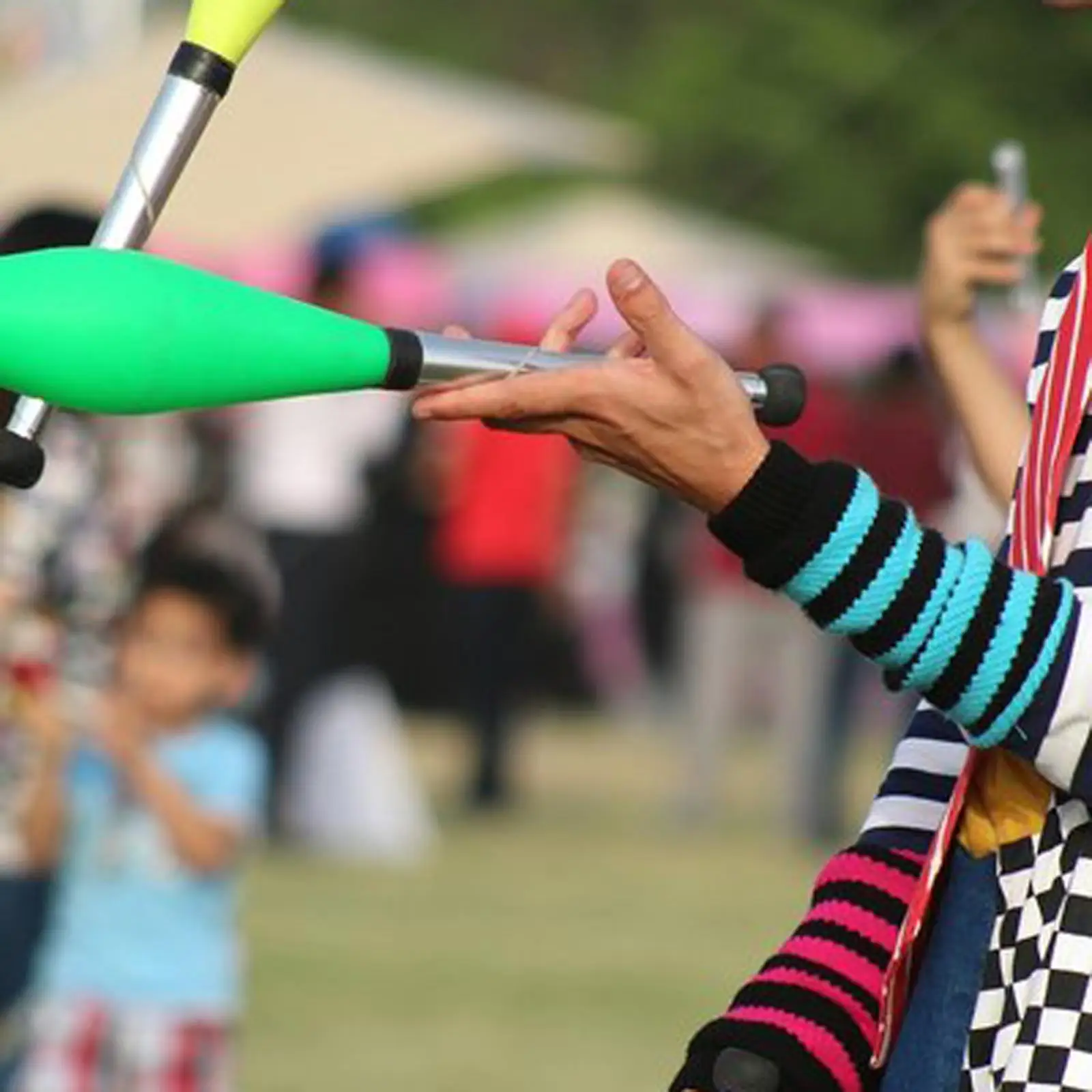 Juggling Clubs Sticks Pins Comedy Playing Toy Beginner Clown
Juggling Clubs Sticks Pins Comedy Playing Toy Beginner Clown