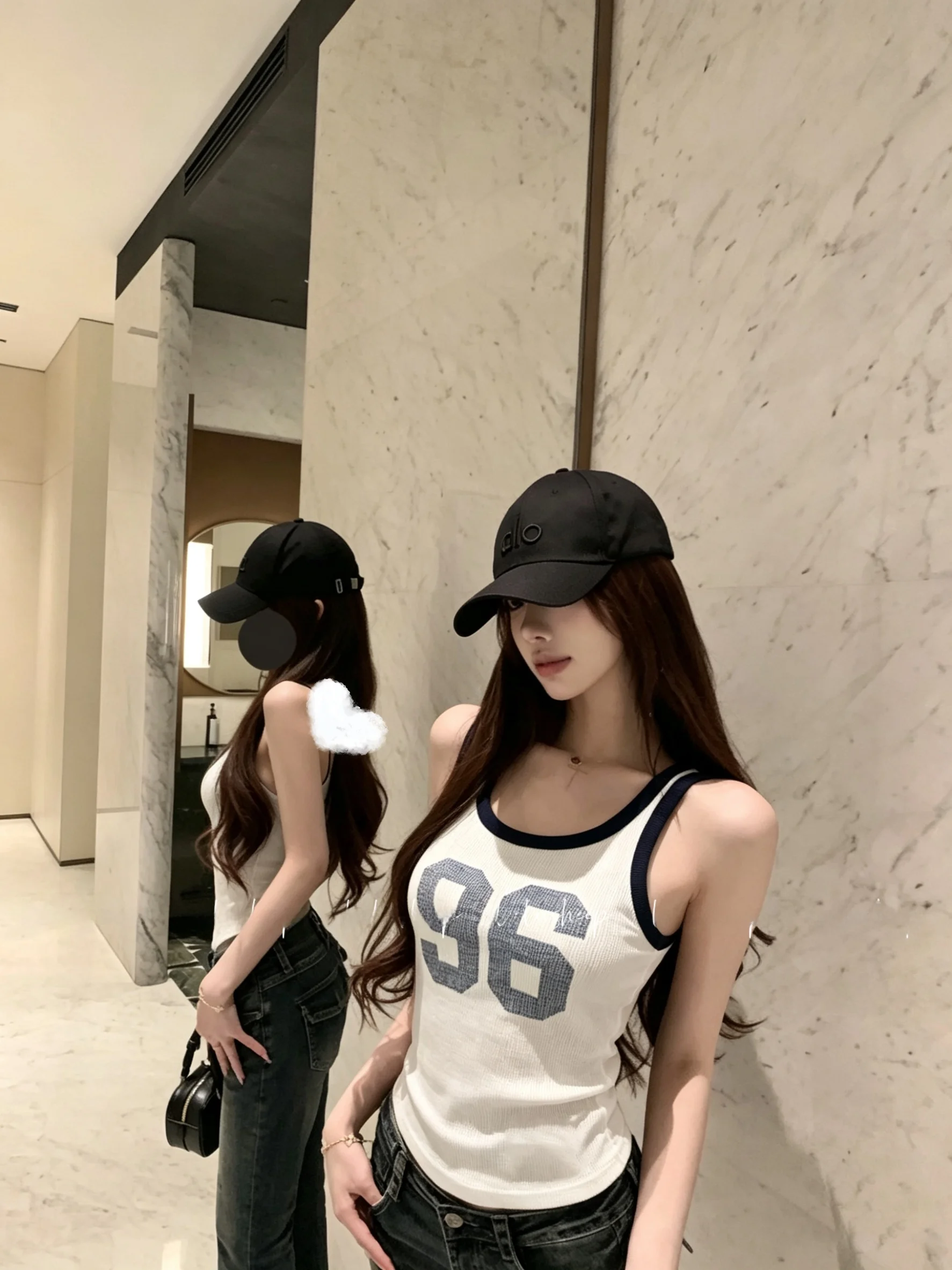 New 96 Number U-Neck Strap Vest Women's Korean Style Hot Girl Slim Fit Color Block Sleeveless Top Breathable Cotton Summer Ou...
New 96 Number U-Neck Strap Vest Women's Korean Style Hot Girl Slim Fit Color Block Sleeveless Top Breathable Cotton Summer Ou...