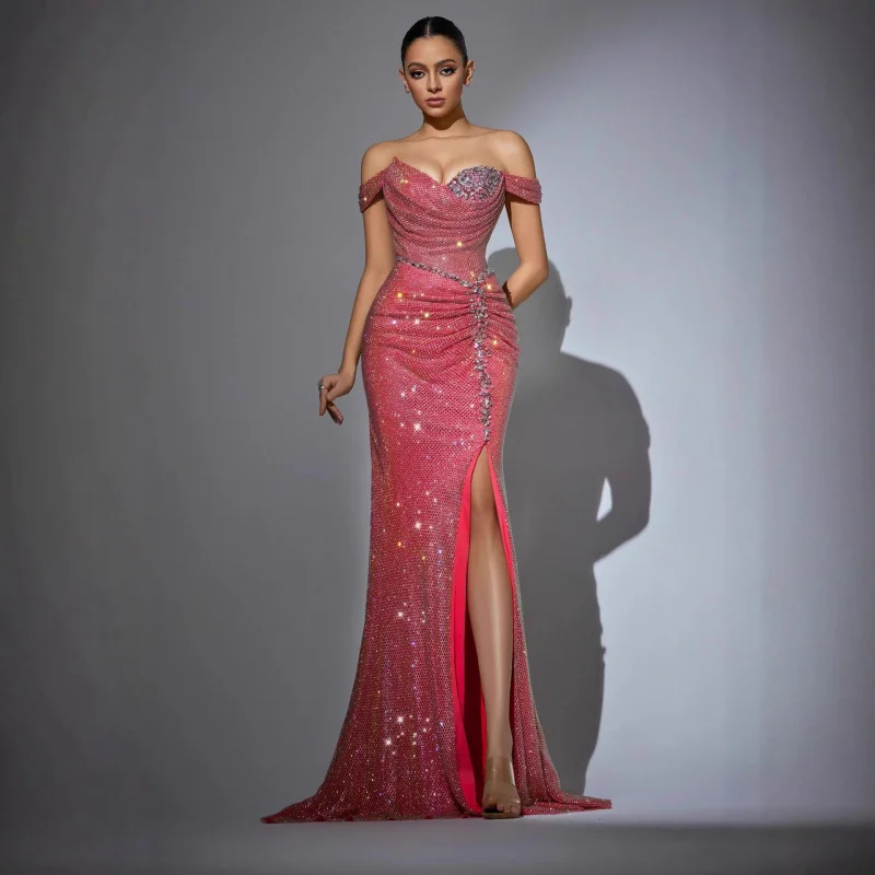 New Arrival Women's Off-Shoulder Strapless Rose Red Heavy Embellished Ruched Sexy Party Dress
New Arrival Women's Off-Shoulder Strapless Rose Red Heavy Embellished Ruched Sexy Party Dress