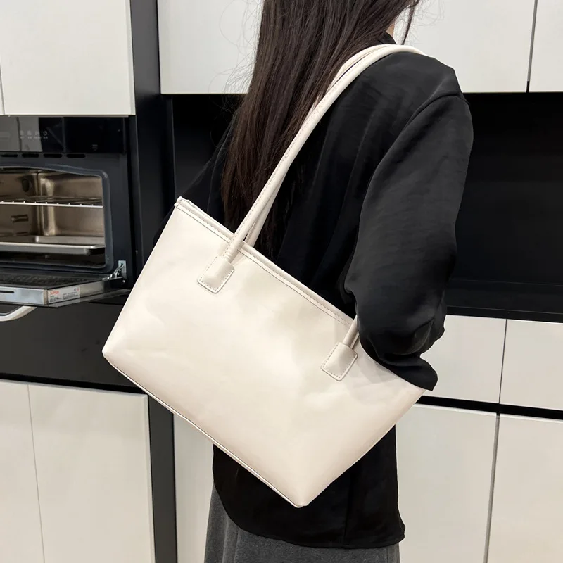 Large Capacity Tote Bag for Women Shoulder Bags Retro Armpit Bag Shopping Bags Class Bags for Girl Designer Bag Bolsos Mujer Sac
Large Capacity Tote Bag for Women Shoulder Bags Retro Armpit Bag Shopping Bags Class Bags for Girl Designer Bag Bolsos Mujer Sac