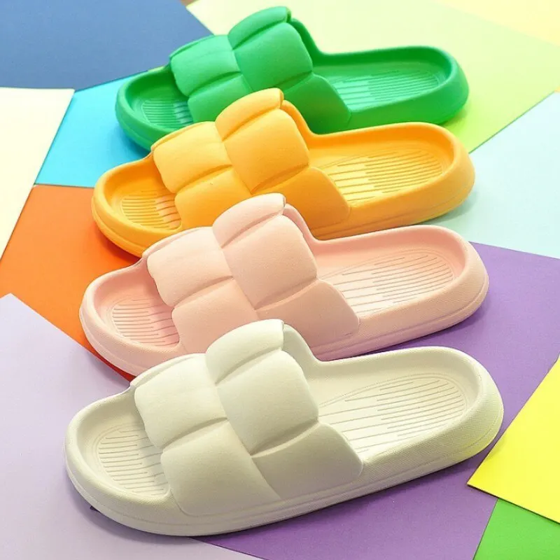 Women Thick Platform Cloud Slippers Summer Beach Eva Soft Sole Slide Sandals Leisure Men Ladies Indoor Bathroom Anti-slip Shoes
Women Thick Platform Cloud Slippers Summer Beach Eva Soft Sole Slide Sandals Leisure Men Ladies Indoor Bathroom Anti-slip Shoes