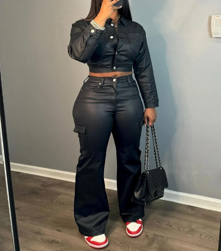 Two Piece Set Women Outfit 2024 Autumn PU Leather Turn-Down Collar Long Sleeved Crop Coat & High Waist Pocket Flared Pants Set
Two Piece Set Women Outfit 2024 Autumn PU Leather Turn-Down Collar Long Sleeved Crop Coat & High Waist Pocket Flared Pants Set