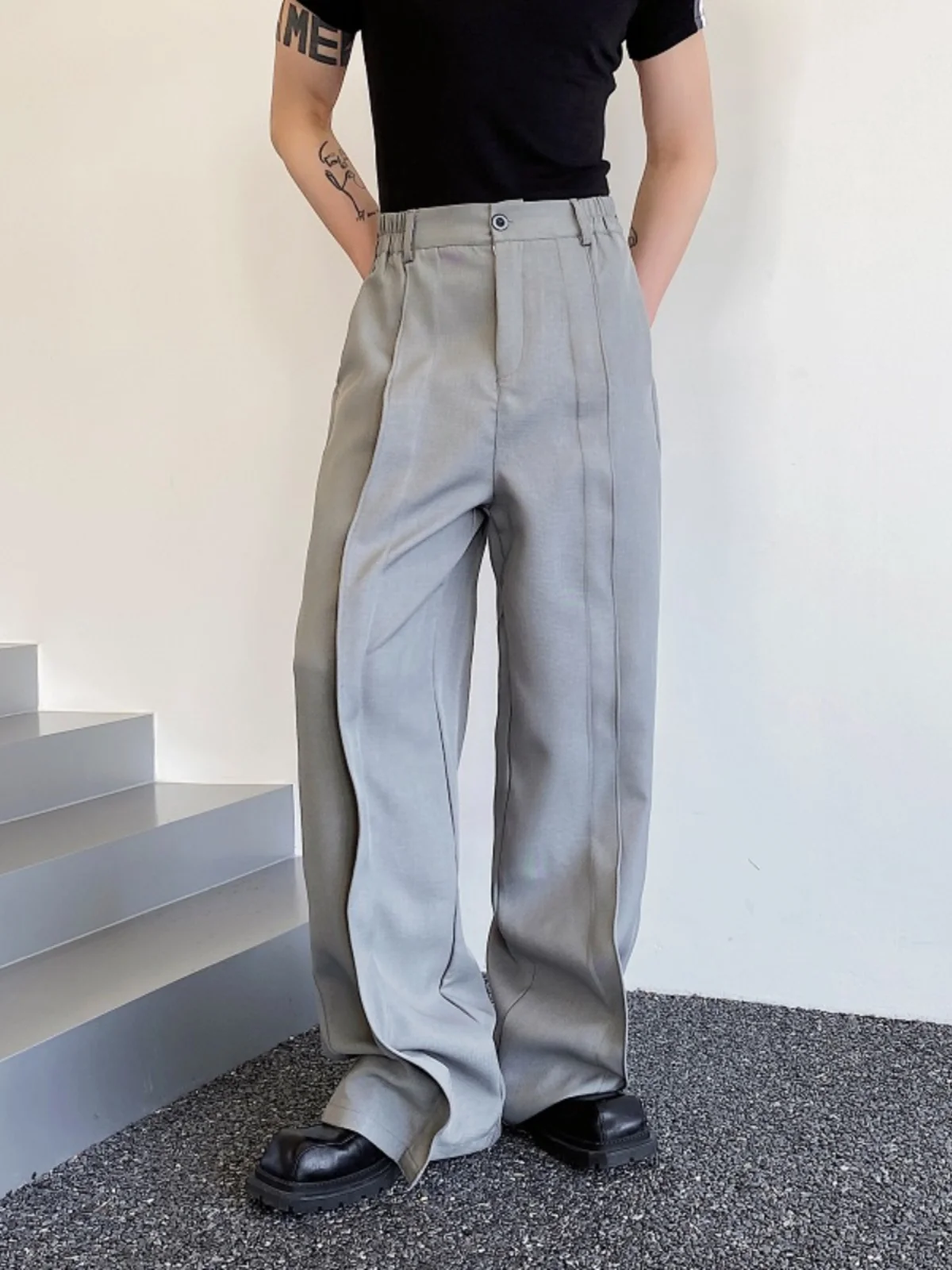 Мужские повседневные брюки свободного кроя с прямыми штанинами, весна 2023, с эффектом скручивания, широкие штанины, молодежные, универсальные, на все сезоны
Мужские повседневные брюки свободного кроя с прямыми штанинами, весна 2023, с эффектом скручивания, широкие штанины, молодежные, универсальные, на все сезоны