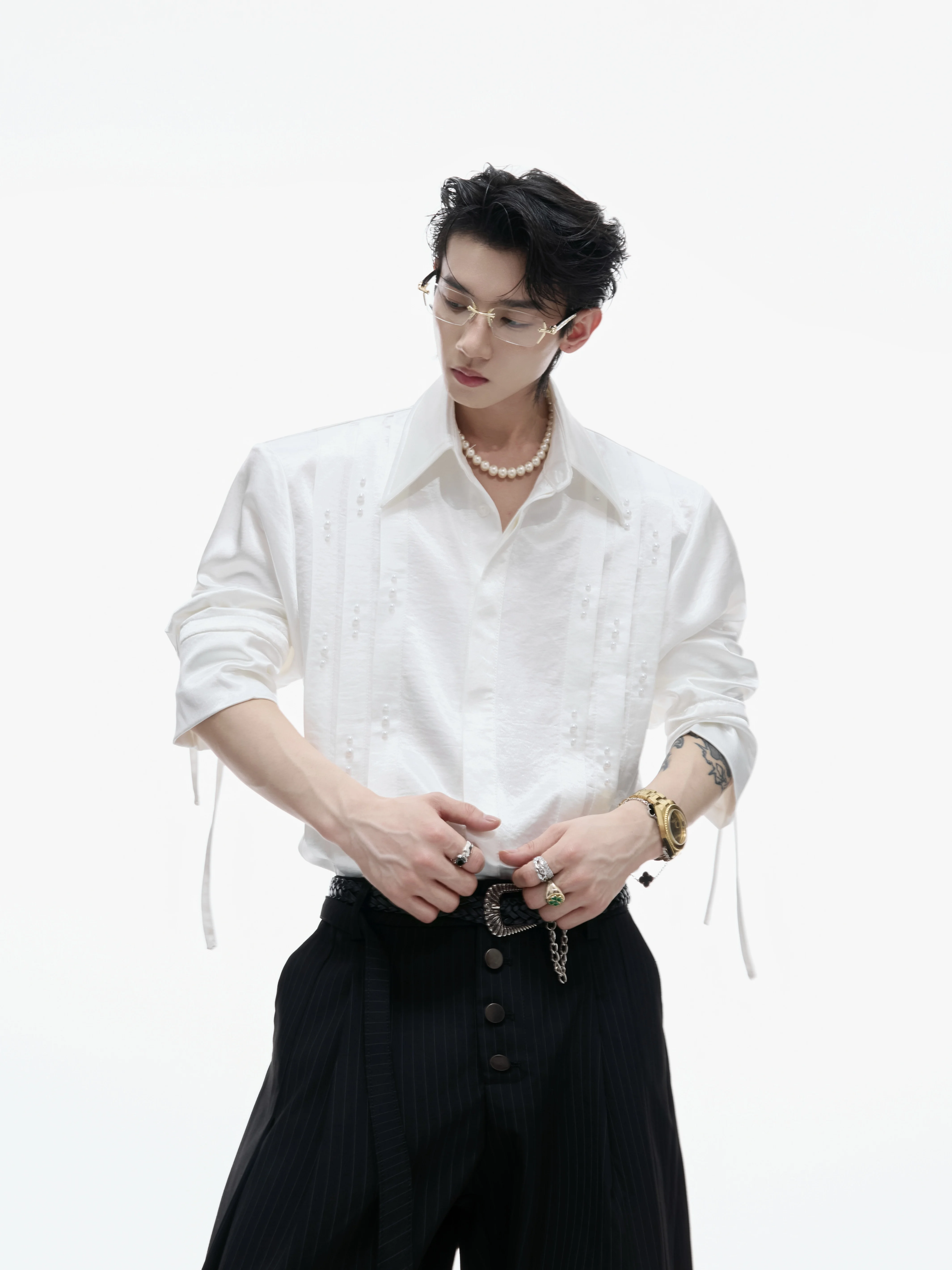 ArguE CulturE Moon Shadow Elegant Pearl Decorated Shirt with Shiny Thread 3D Pleated Design Long Sleeve Men's Casual Shirt
ArguE CulturE Moon Shadow Elegant Pearl Decorated Shirt with Shiny Thread 3D Pleated Design Long Sleeve Men's Casual Shirt
