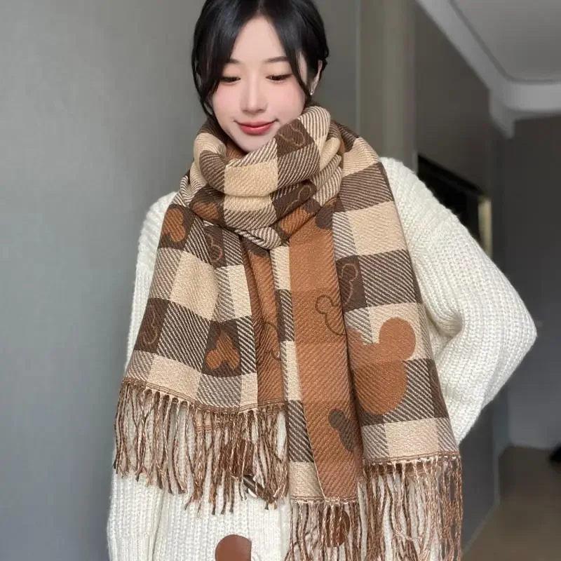 2025 Mickey Winter Scarf Knitted Plaid Lightweight Breathable Soft Faux Cashmere Fashionable Versatile Couple Supplies Gift
2025 Mickey Winter Scarf Knitted Plaid Lightweight Breathable Soft Faux Cashmere Fashionable Versatile Couple Supplies Gift