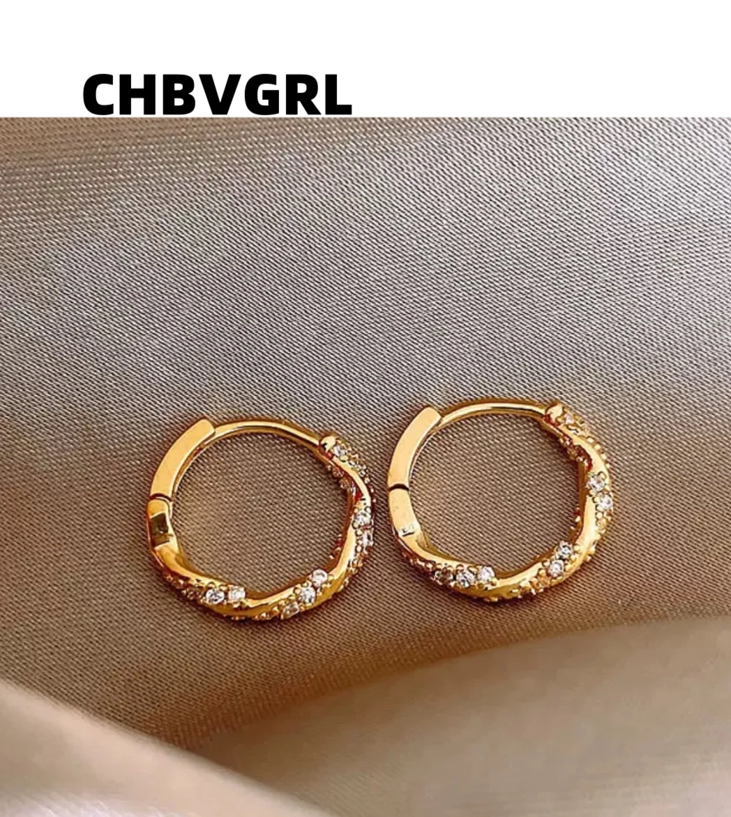 Hot-selling ring zircon earrings, unique ear accessories for women, luxurious and high-end, simple ring ear clips, ear rings
Hot-selling ring zircon earrings, unique ear accessories for women, luxurious and high-end, simple ring ear clips, ear rings