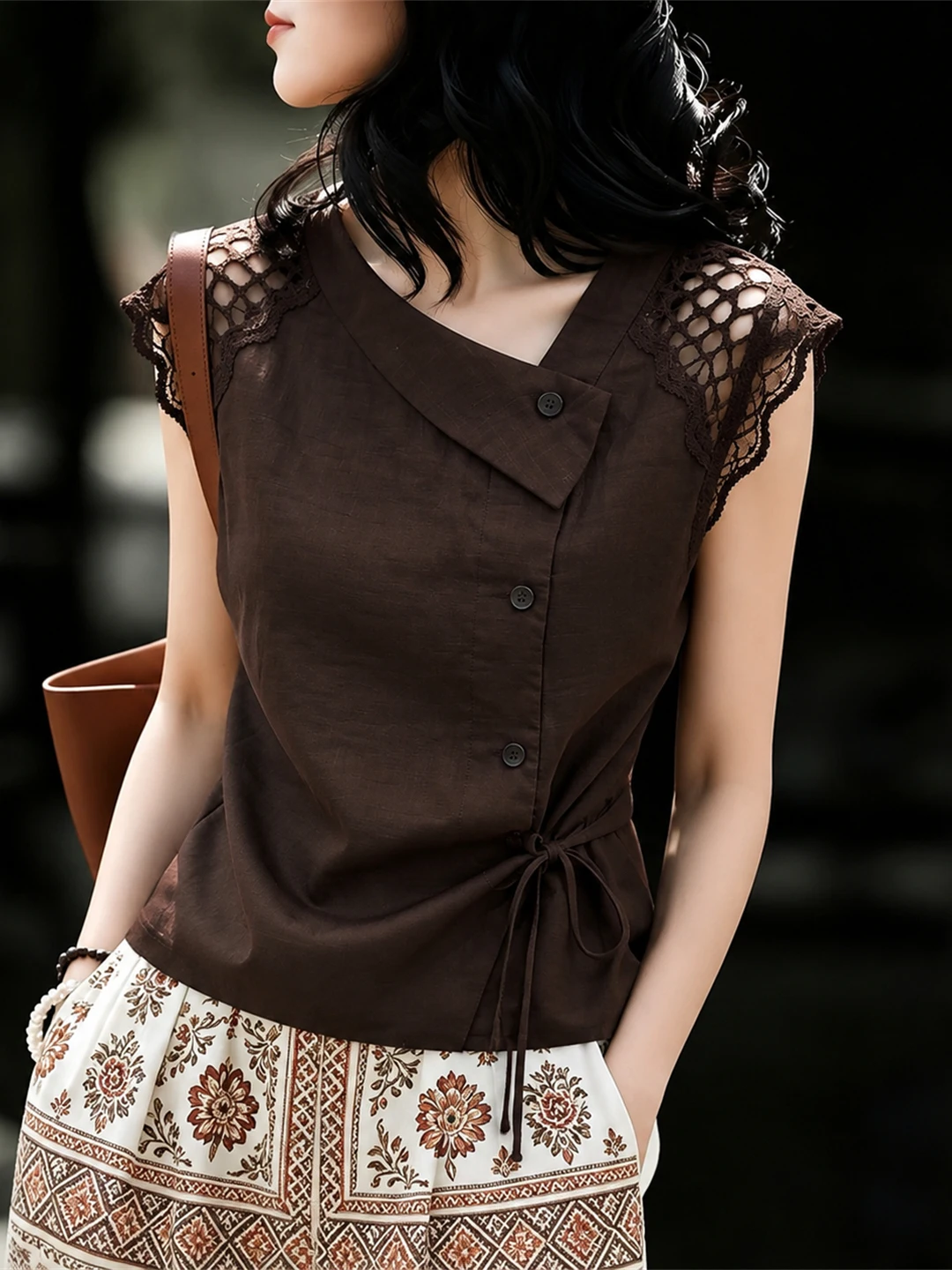 Fashionable Hollow out Shirt with Waist Cinching Asymmetrical Design Korean Style Silk Women's Top Summer 2026 Poetess Lin
Fashionable Hollow out Shirt with Waist Cinching Asymmetrical Design Korean Style Silk Women's Top Summer 2026 Poetess Lin