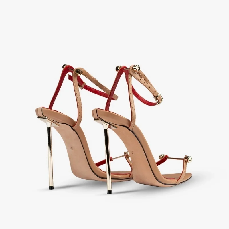 Women's Pin Buckle Fashion Sandals Heels Pointed Toe Metal Buckle High Heels Fashion Runway Party Office Shoes Lady Summer
Women's Pin Buckle Fashion Sandals Heels Pointed Toe Metal Buckle High Heels Fashion Runway Party Office Shoes Lady Summer