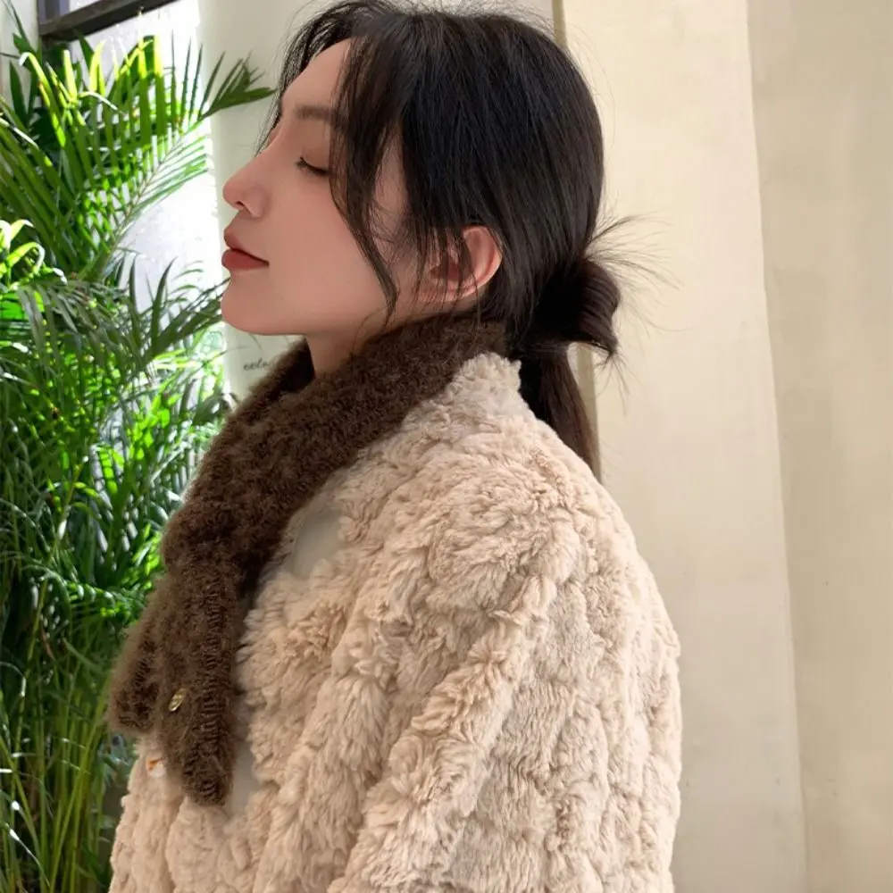 Versatile Solid Color Cross Scarf Warm Thicken Windproof Knitted Scarf Winter Scarf Winter Season
Versatile Solid Color Cross Scarf Warm Thicken Windproof Knitted Scarf Winter Scarf Winter Season