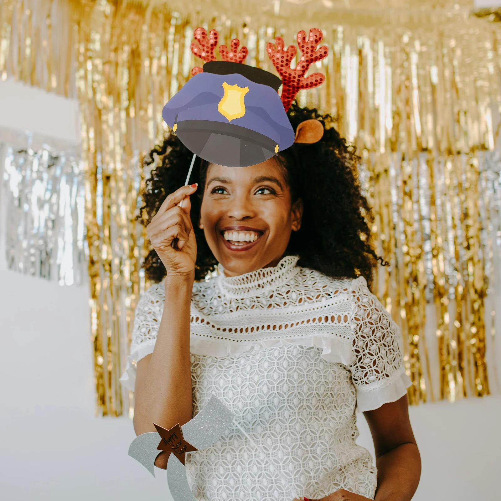 2 s Play Party for Party Supplies Police Theme Decoration Fun Selfie Handheld Photo Accessories
2 s Play Party for Party Supplies Police Theme Decoration Fun Selfie Handheld Photo Accessories