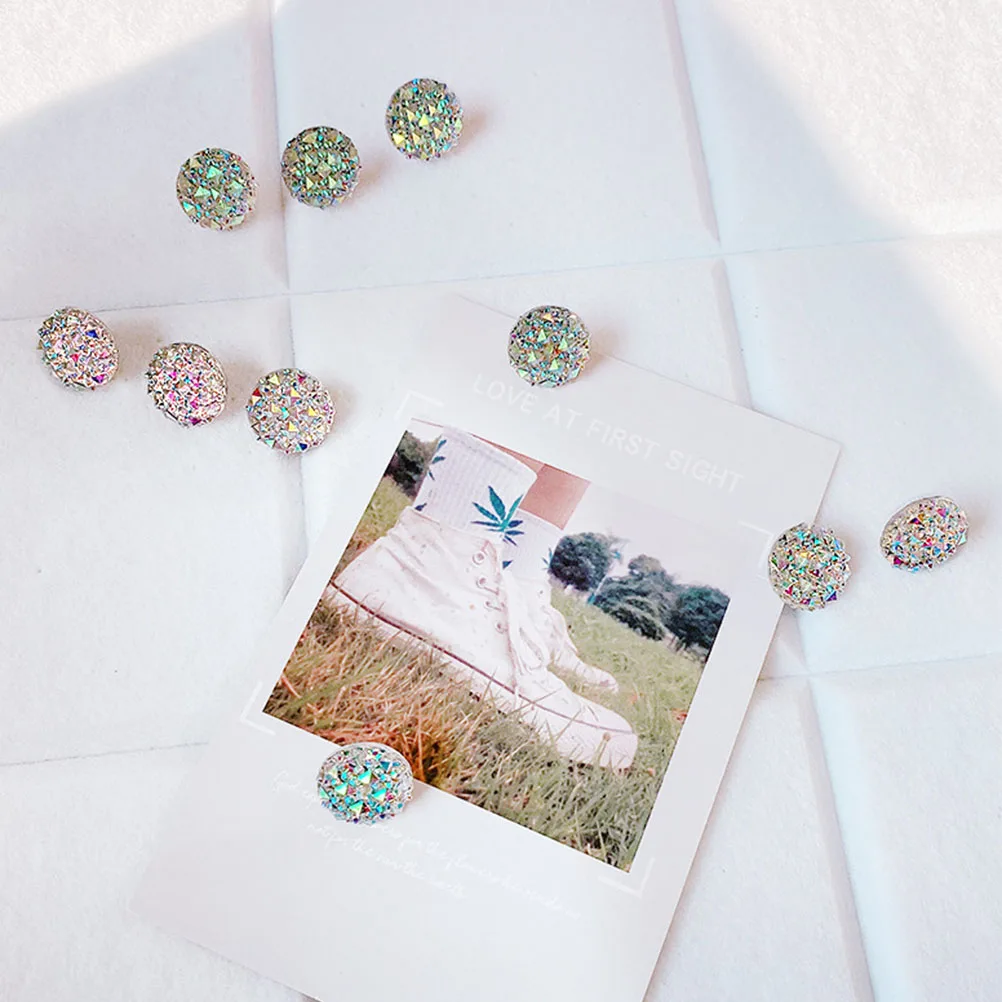 10pcs Rhinestone Thumbtacks Transparent Small Push Pins for Photos Maps Posters Home Office Decoration Daily Use Compact
10pcs Rhinestone Thumbtacks Transparent Small Push Pins for Photos Maps Posters Home Office Decoration Daily Use Compact