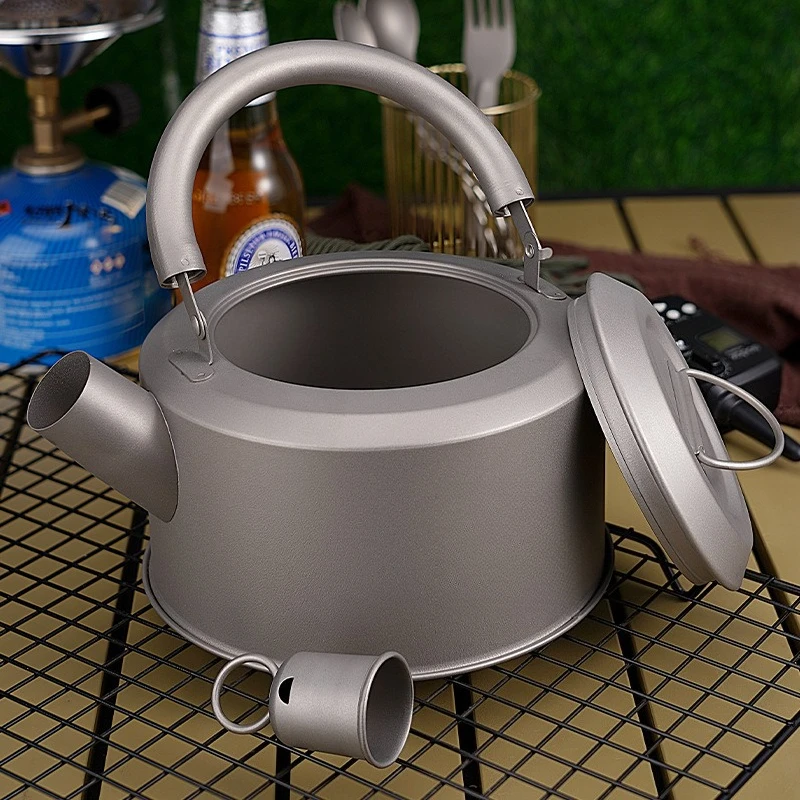 Pure titanium teapot outdoor pot with filter hole and sound mouth cover 1200ml camping
Pure titanium teapot outdoor pot with filter hole and sound mouth cover 1200ml camping