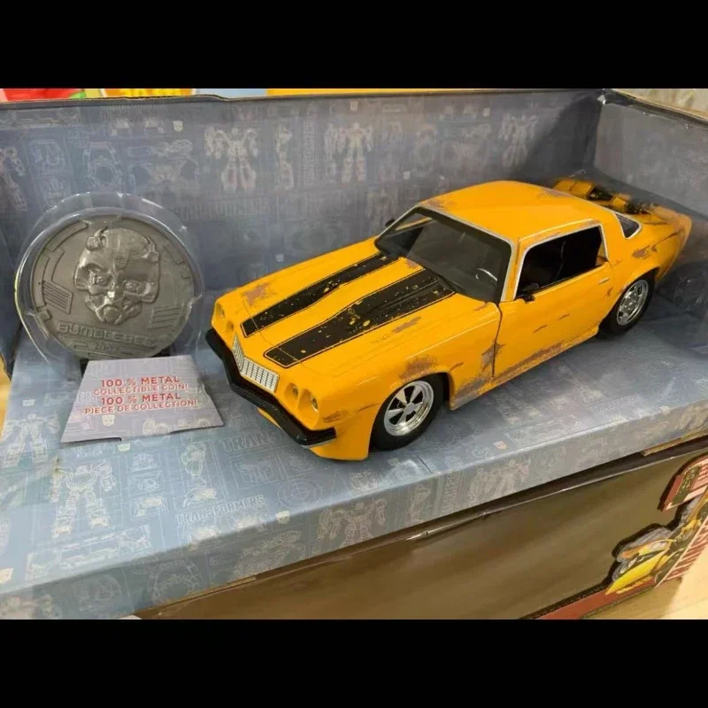 Jada 1:24 1977 Chevrolet Camaro BUMBLEBEE High Simulation Diecast Metal Chevrolet Alloy Model Car Toys for kids Gift Collection
Jada 1:24 1977 Chevrolet Camaro BUMBLEBEE High Simulation Diecast Metal Chevrolet Alloy Model Car Toys for kids Gift Collection